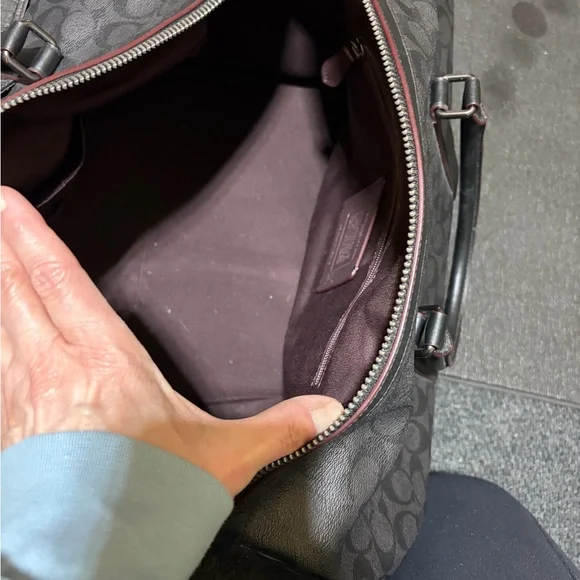 Coach Men’s Signature Duffel Bag - Picture 7 of 7